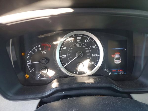 2021 TOYOTA COROLLA