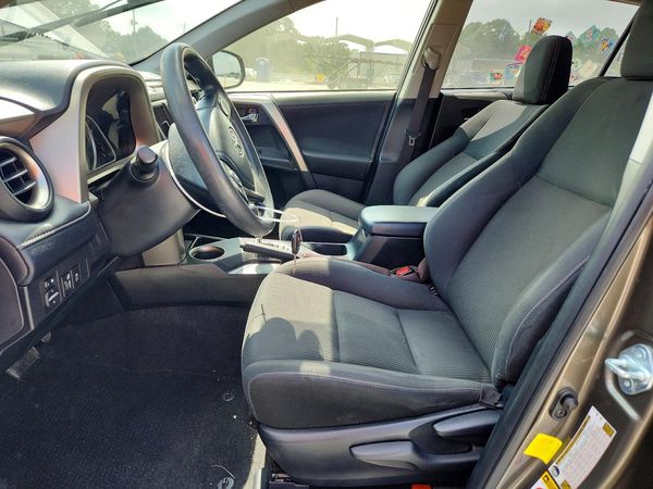 2015 TOYOTA RAV4 XLE (M Grade)