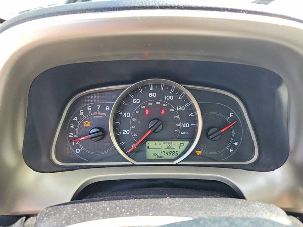 2015 TOYOTA RAV4 XLE (M Grade)