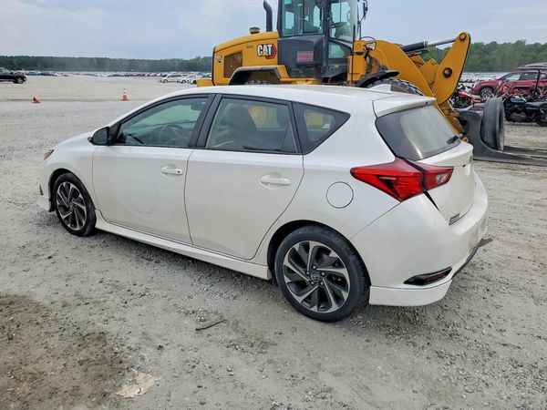 2018 TOYOTA COROLLA