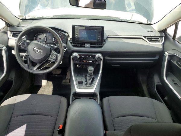 2019 TOYOTA RAV4 LE — CKPT