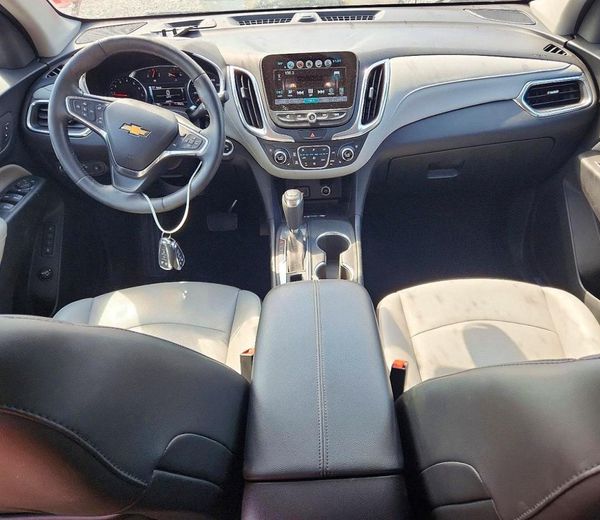2018 CHEVROLET EQUINOX Premier (1LZ)