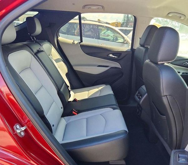2018 CHEVROLET EQUINOX Premier (1LZ)