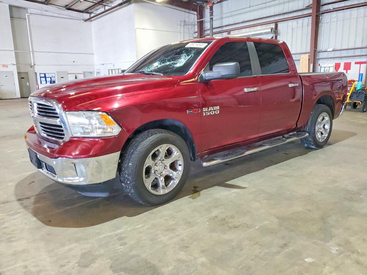 2016 RAM 1500 SLT