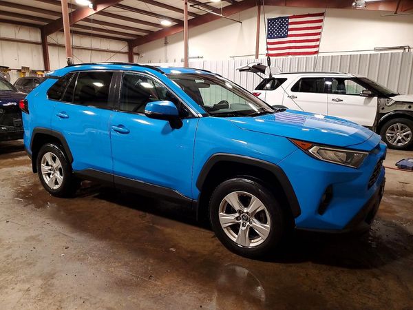 2019 TOYOTA RAV4
