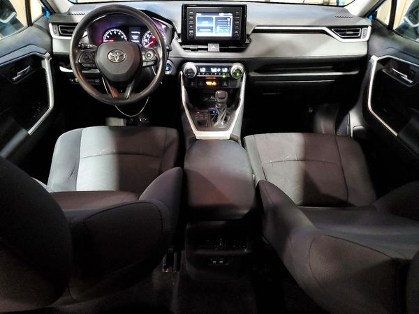 2019 TOYOTA RAV4