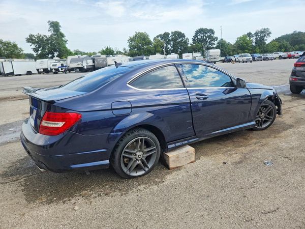 2012 MERCEDES-BENZ C C350