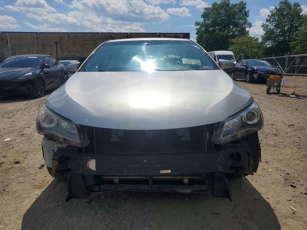 2015 TOYOTA CAMRY