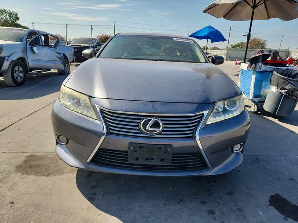 2015 LEXUS ES