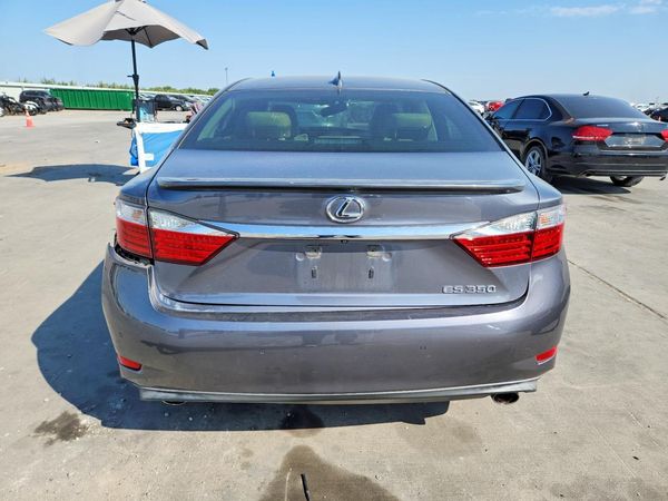 2015 LEXUS ES