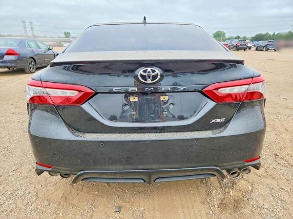 2018 TOYOTA CAMRY XSE