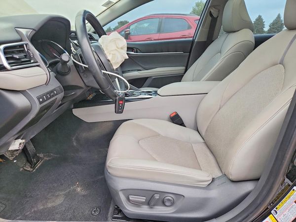 2018 TOYOTA CAMRY XSE