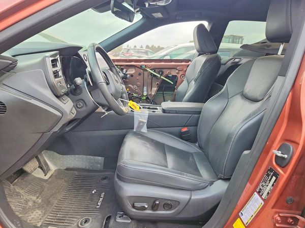 2023 LEXUS RX