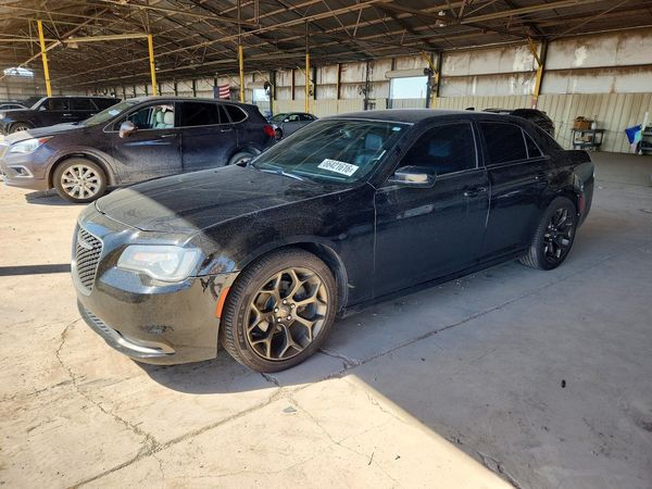 2016 CHRYSLER 300
