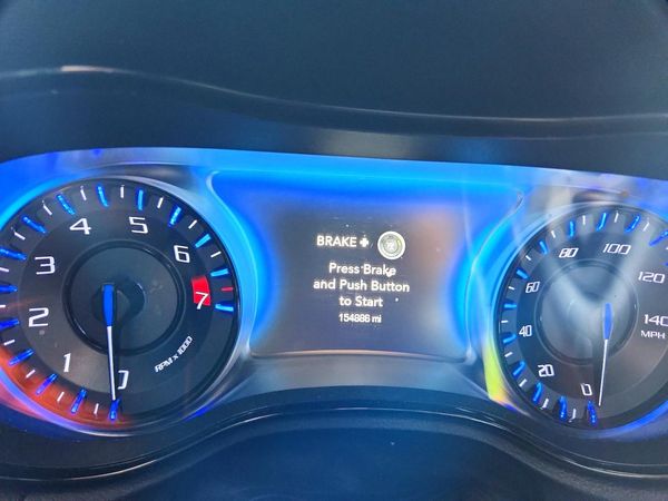 2016 CHRYSLER 300