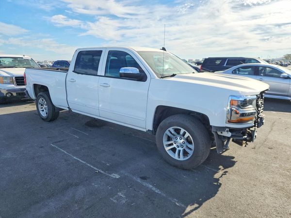 2017 CHEVROLET SILVERADO LT