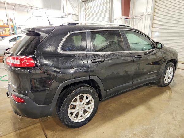 2015 JEEP CHEROKEE LATITUDE 4X4