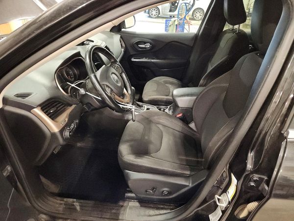2015 JEEP CHEROKEE LATITUDE 4X4