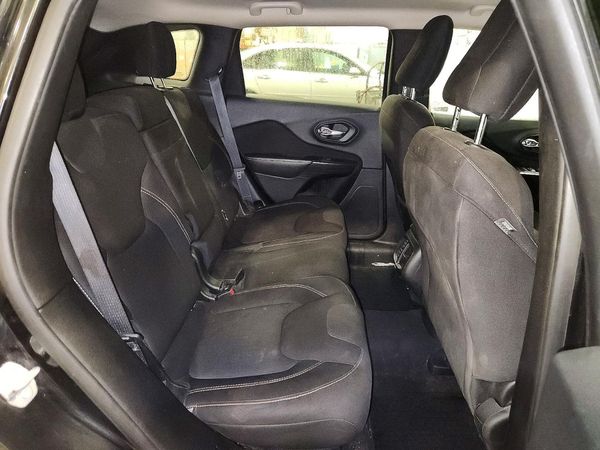 2015 JEEP CHEROKEE LATITUDE 4X4