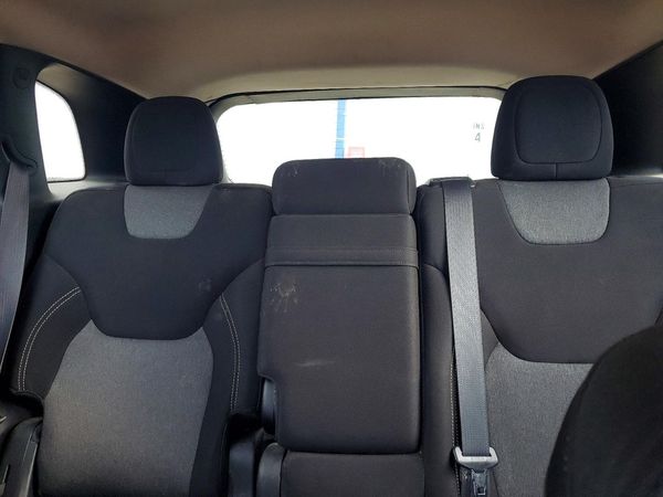 2014 JEEP CHEROKEE Sport