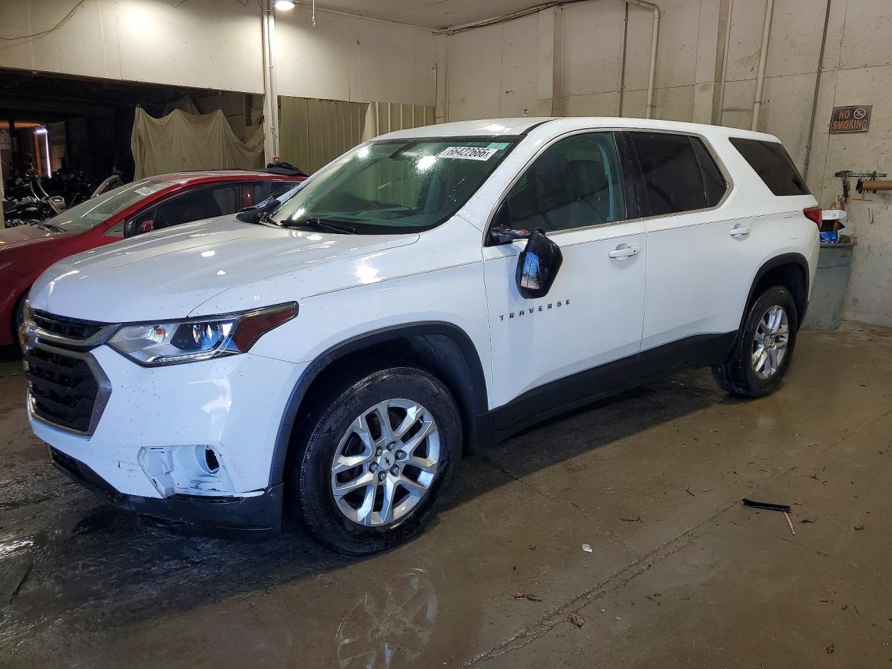 2018 CHEVROLET TRAVERSE LS