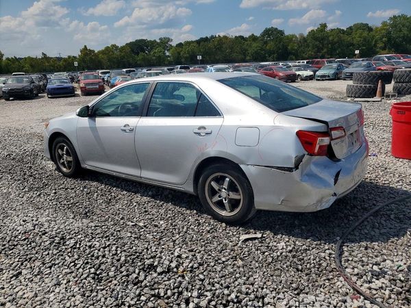 2012 TOYOTA CAMRY