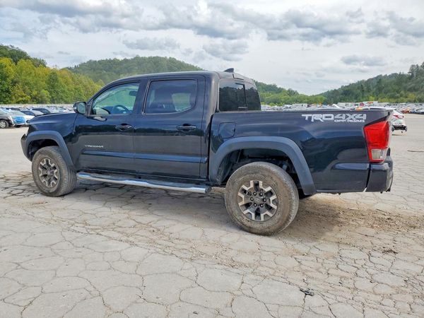 2017 TOYOTA TACOMA
