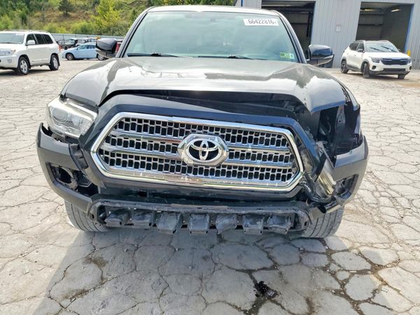 2017 TOYOTA TACOMA