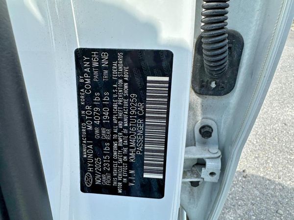 2026 HYUNDAI ELANTRA