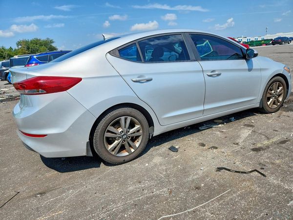 2018 HYUNDAI ELANTRA