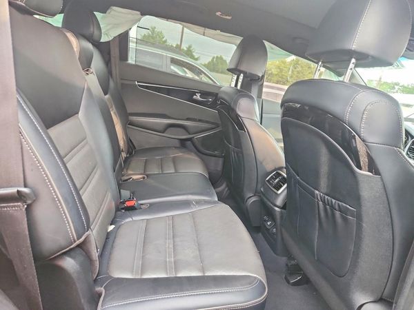 2019 KIA SORENTO