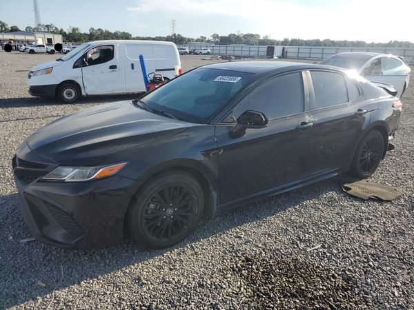 2019 TOYOTA CAMRY