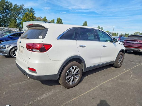 2020 KIA SORENTO L, LX, S