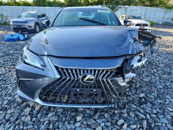 2024 LEXUS ES 350