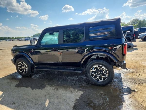 2022 FORD BRONCO