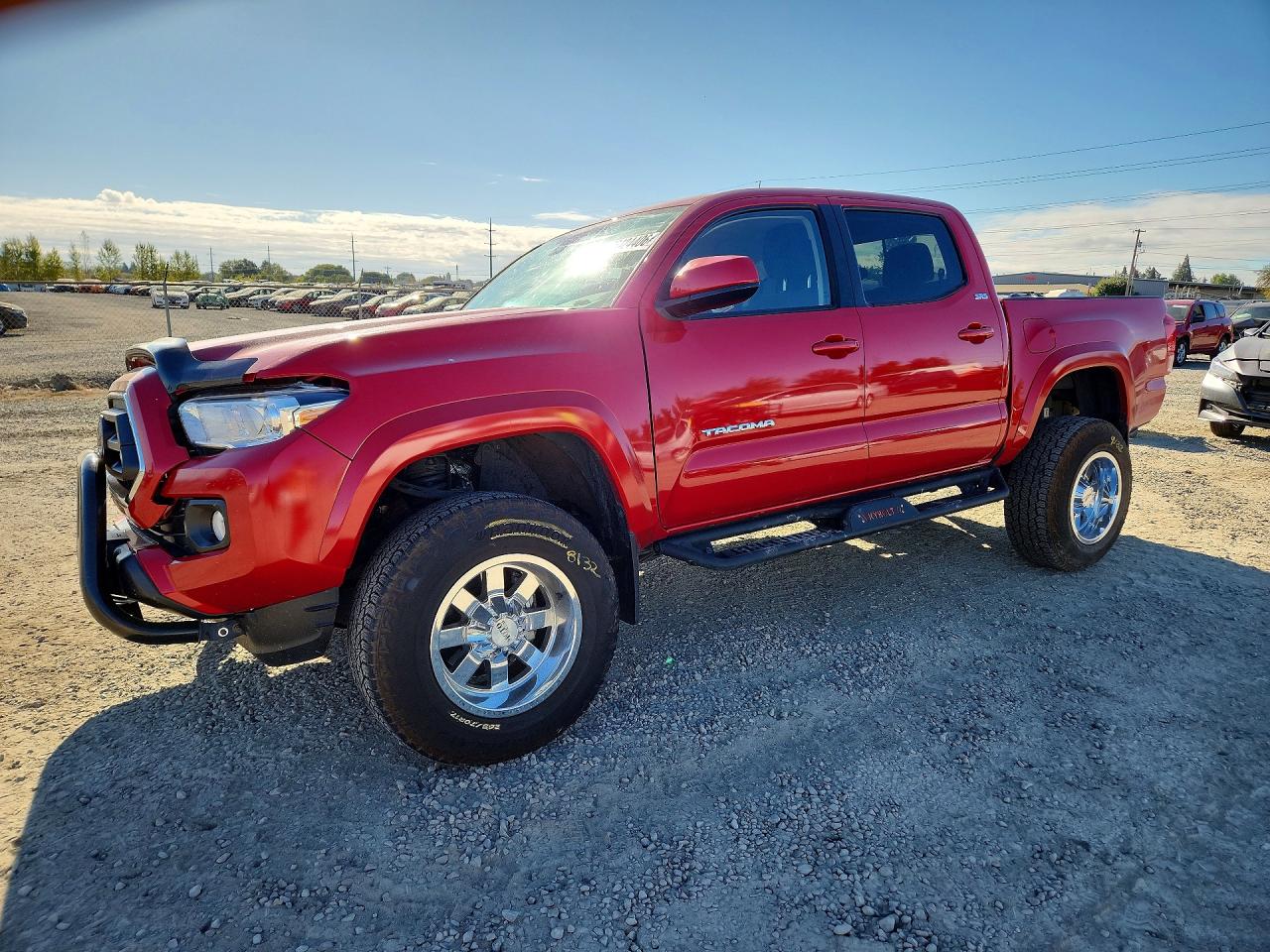 2022 TOYOTA TACOMA SR5 — Front 3/4