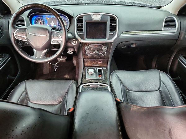 2018 CHRYSLER 300
