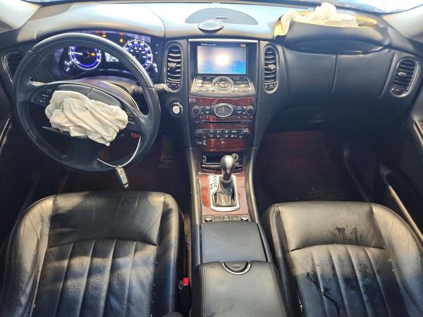 2014 INFINITI QX50 JOURN