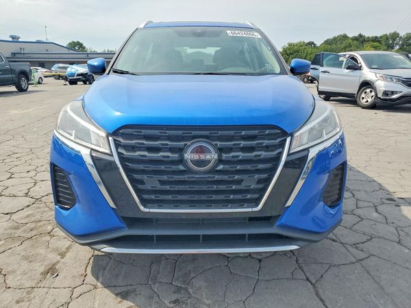 2022 NISSAN KICKS SV