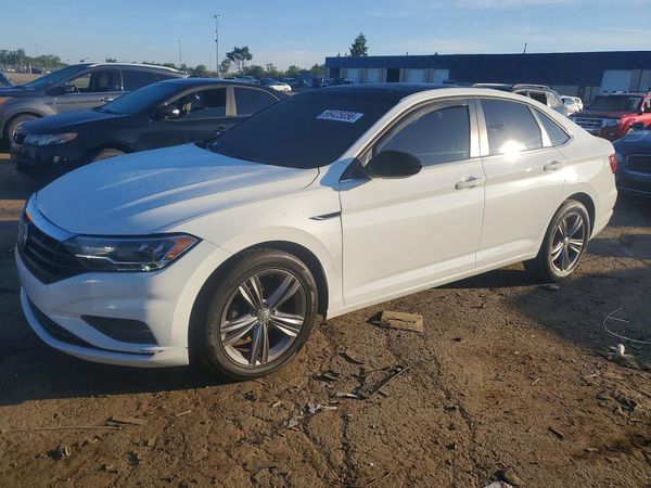 2019 VOLKSWAGEN JETTA