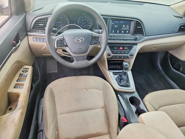 2017 HYUNDAI ELANTRA
