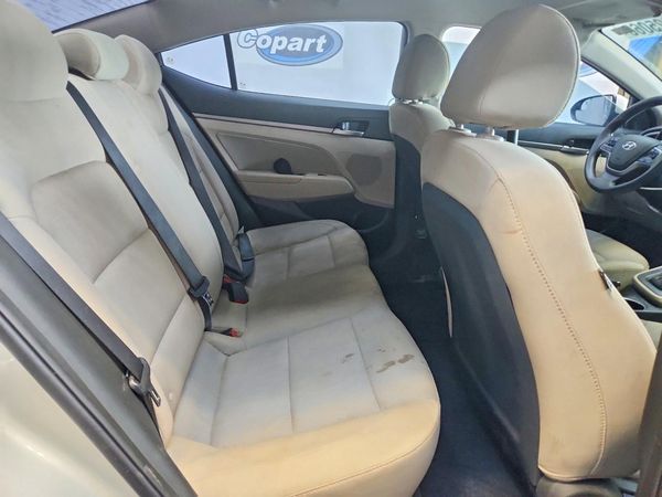 2017 HYUNDAI ELANTRA