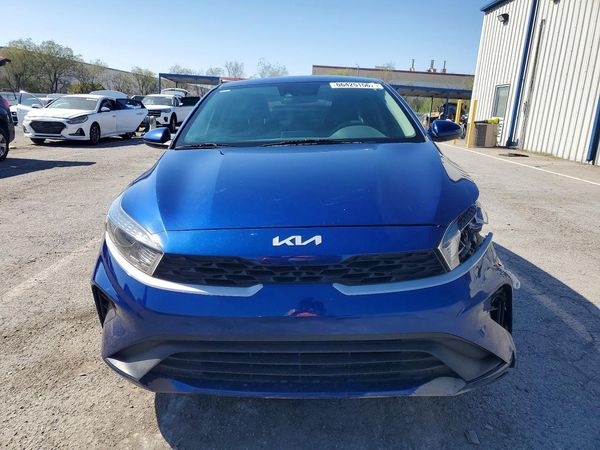 2022 KIA FORTE FE, LXS