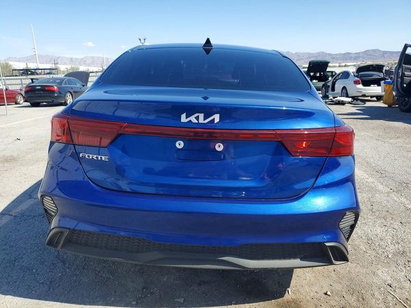 2022 KIA FORTE FE, LXS