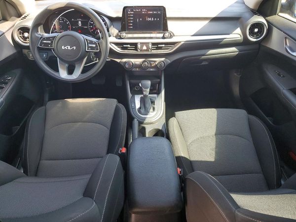 2022 KIA FORTE FE, LXS