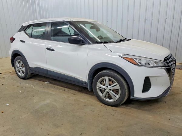 2021 NISSAN KICKS S