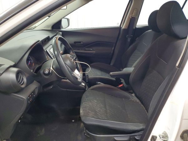 2021 NISSAN KICKS S