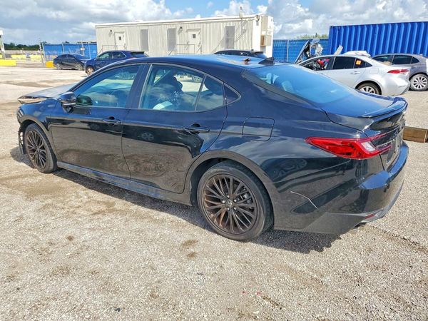 2026 TOYOTA CAMRY