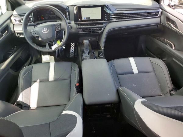 2026 TOYOTA CAMRY