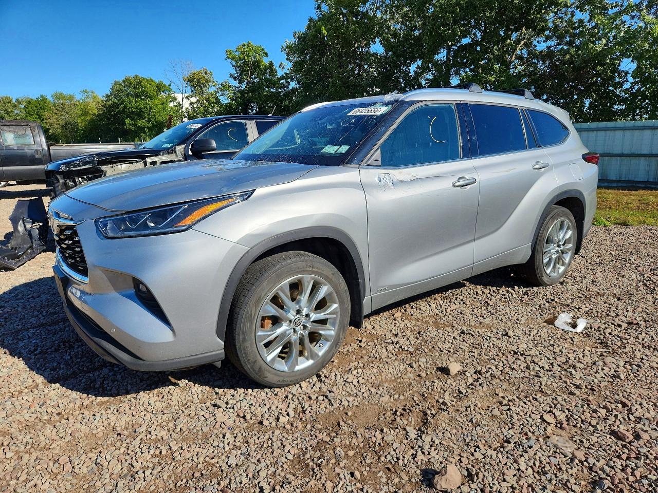 2023 TOYOTA HIGHLANDER Limited